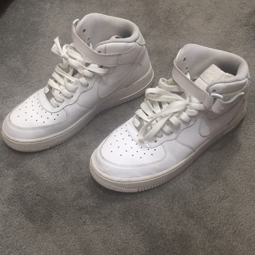 Nike Air Force 1 Mid